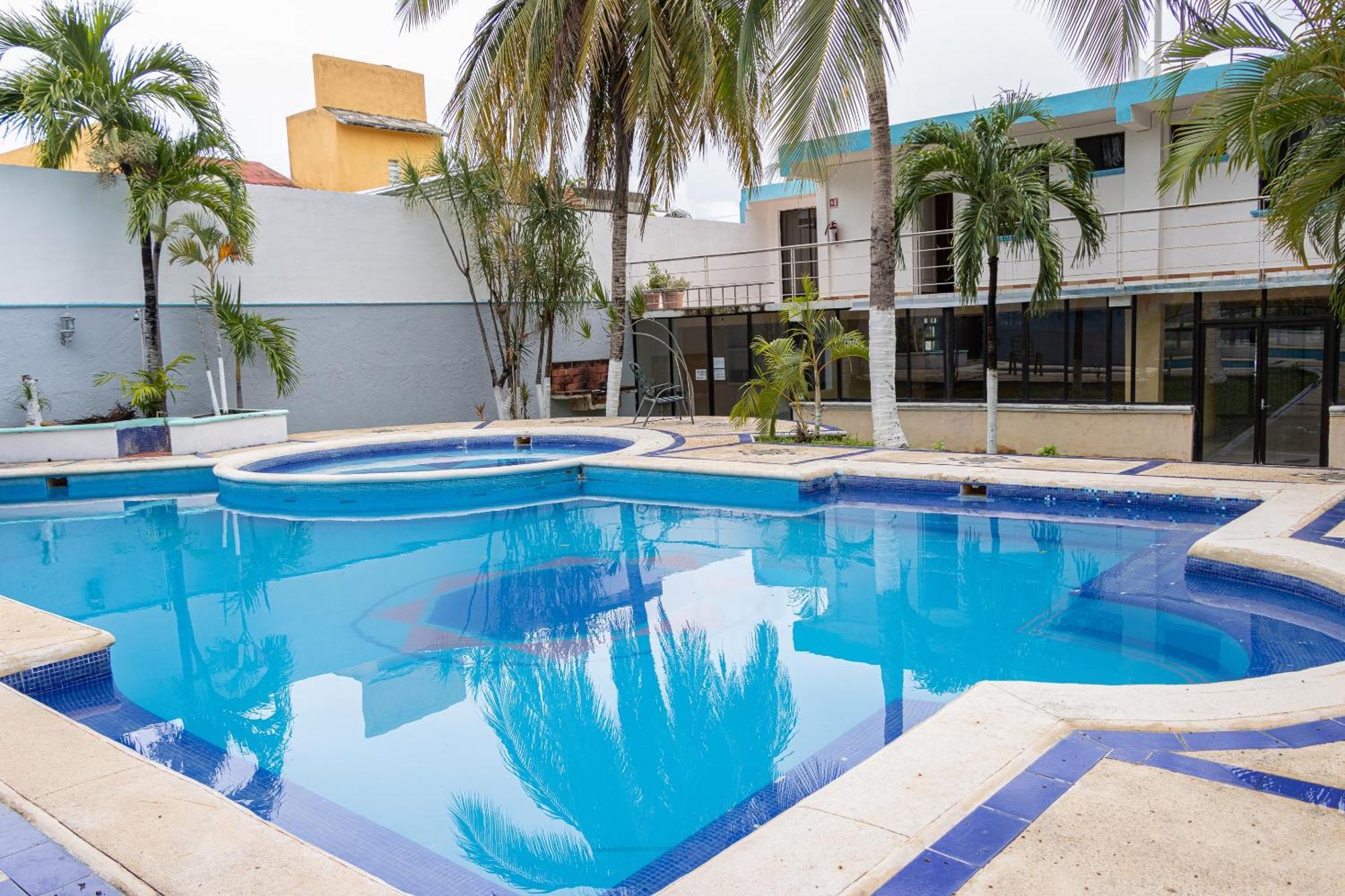 Oyo Hotel Marias,Aeropuerto Internacional De Chetumal Exterior photo